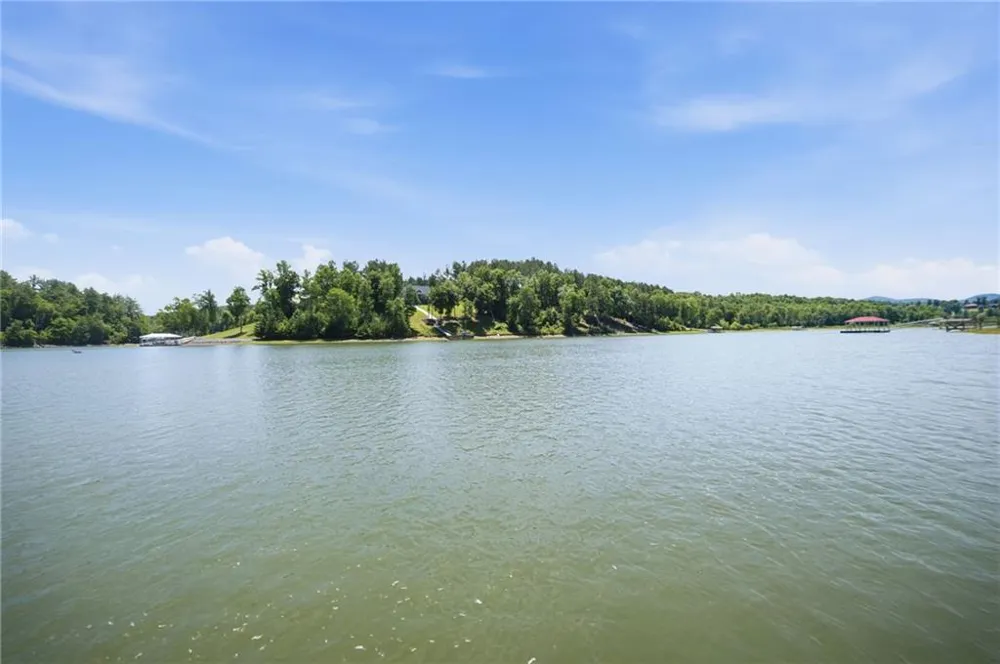 511 Sandy Lake Lane Blairsville, GA 30512