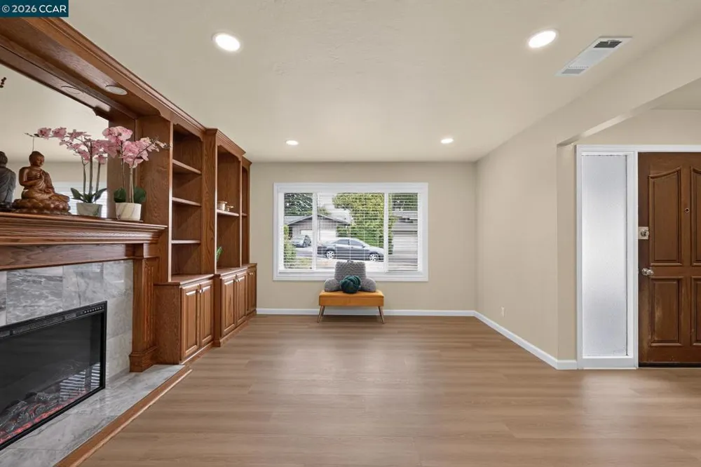 1325 Belfair Dr Pinole, CA 94564