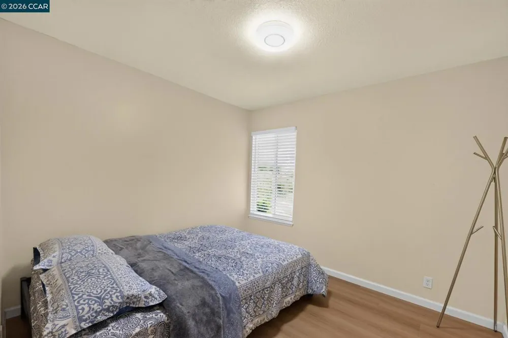 1325 Belfair Dr Pinole, CA 94564