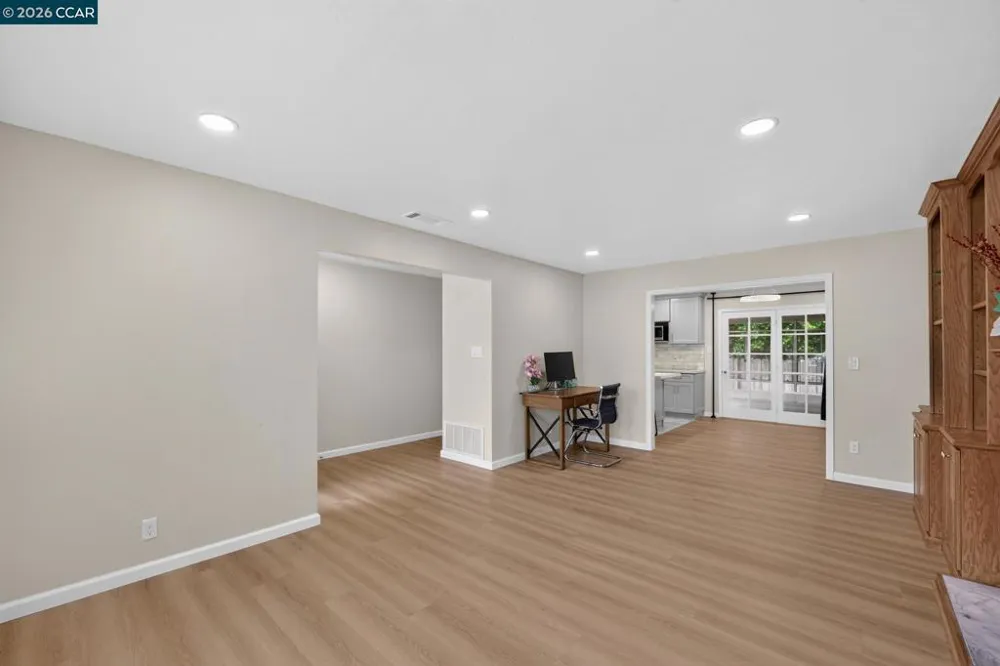 1325 Belfair Dr Pinole, CA 94564