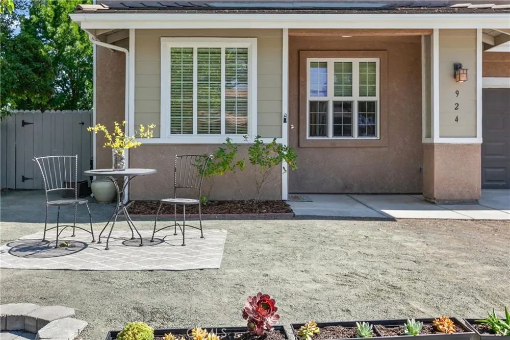 924 Riata Court Paso Robles, CA 93446