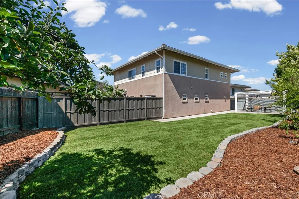 924 Riata Court Paso Robles, CA 93446