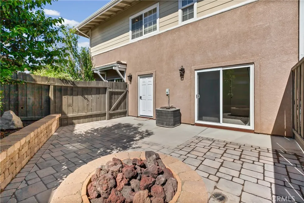 924 Riata Court Paso Robles, CA 93446