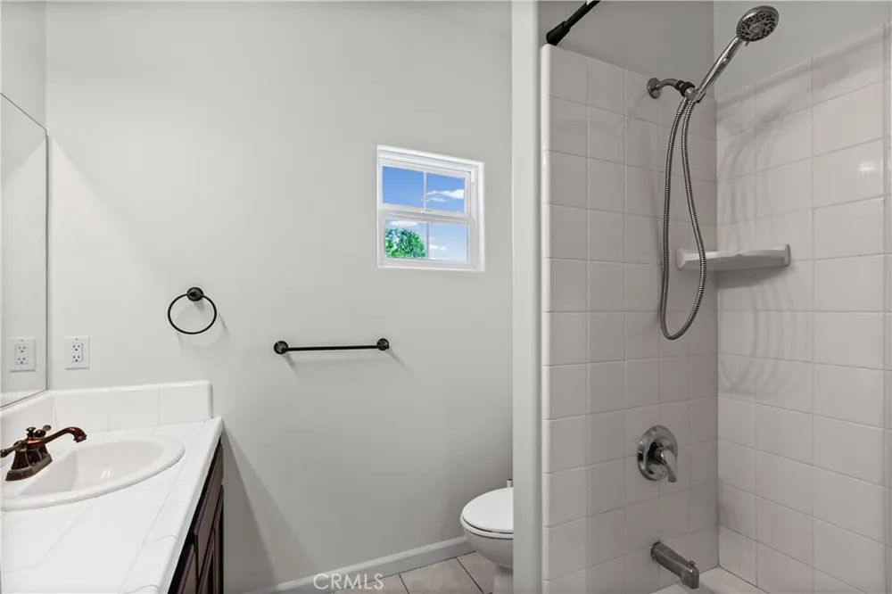 924 Riata Court Paso Robles, CA 93446