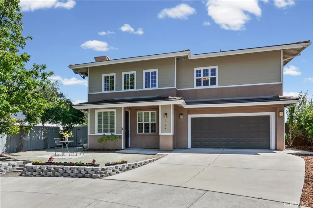 924 Riata Court Paso Robles, CA 93446