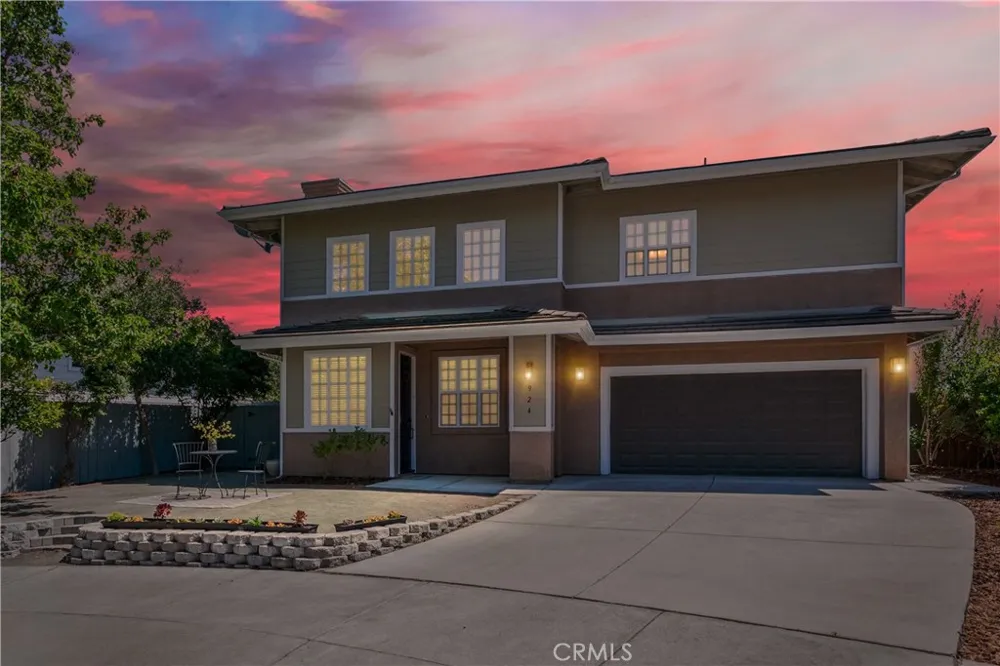 924 Riata Court Paso Robles, CA 93446