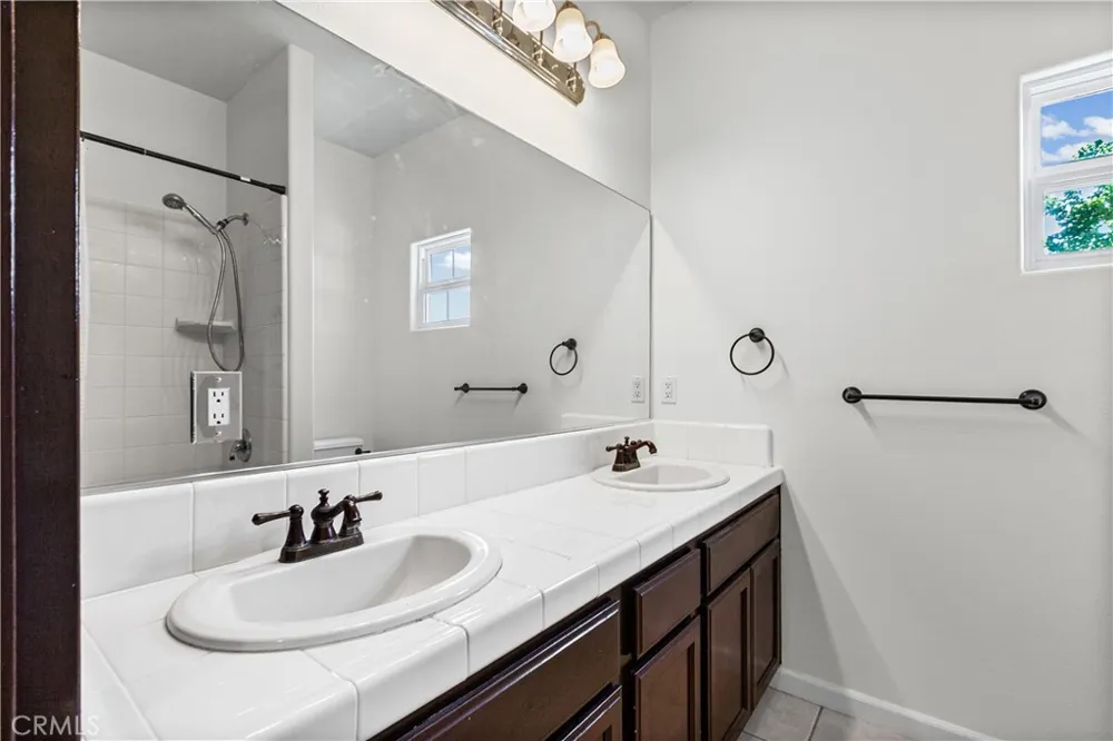 924 Riata Court Paso Robles, CA 93446