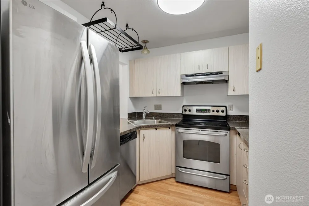 5300 Harbour Pointe Boulevard #310F Mukilteo, WA 98275