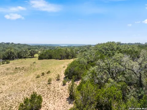 2480 Scenic View Dr