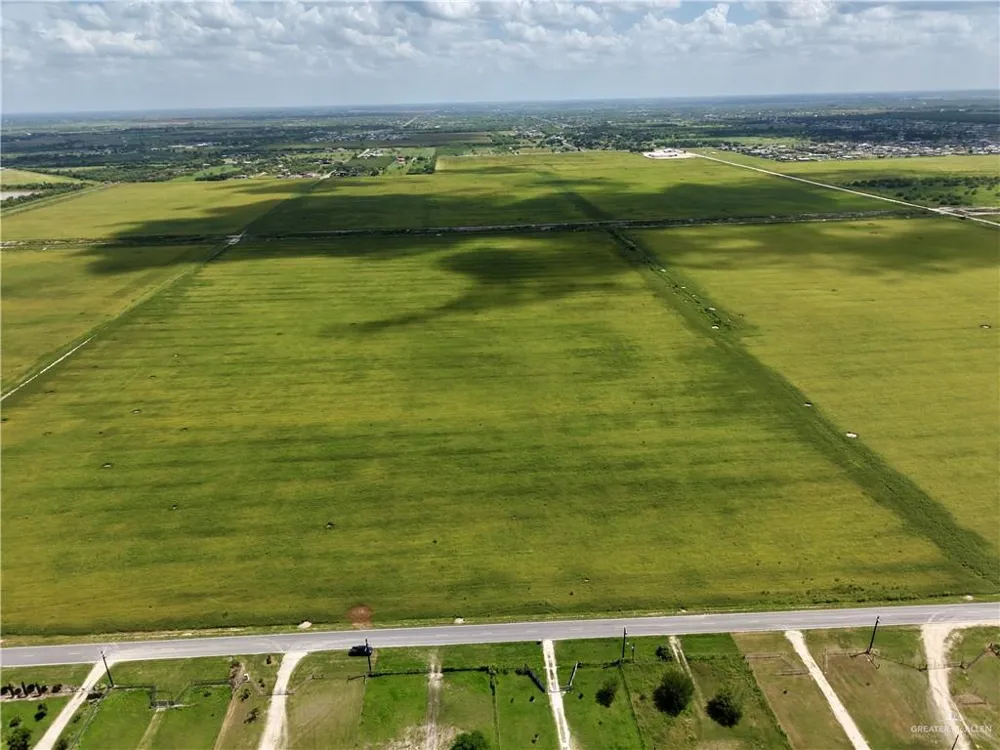 14816 Mile 22 1/2 Edcouch, TX 78538