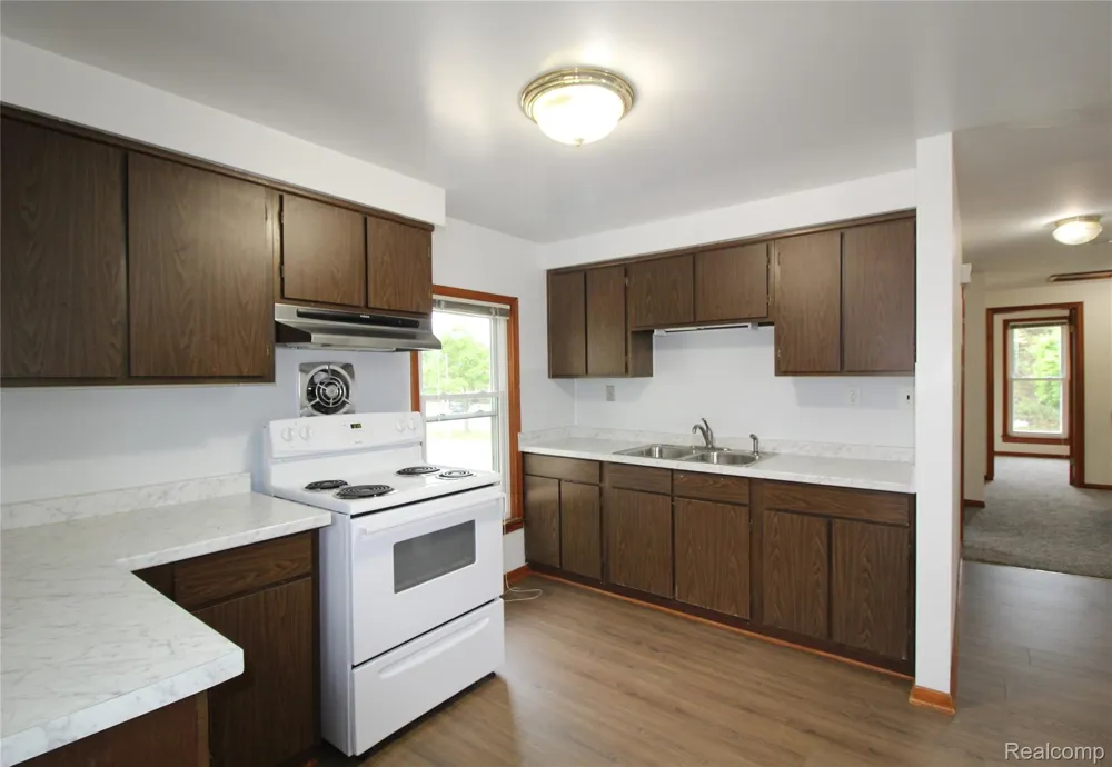 251 Saint Joseph Avenue Trenton City, MI 48183