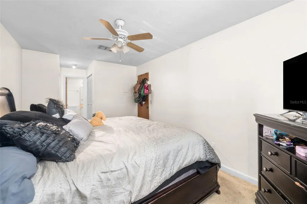 3312 NW 52ND TERRACE Gainesville, FL 32606