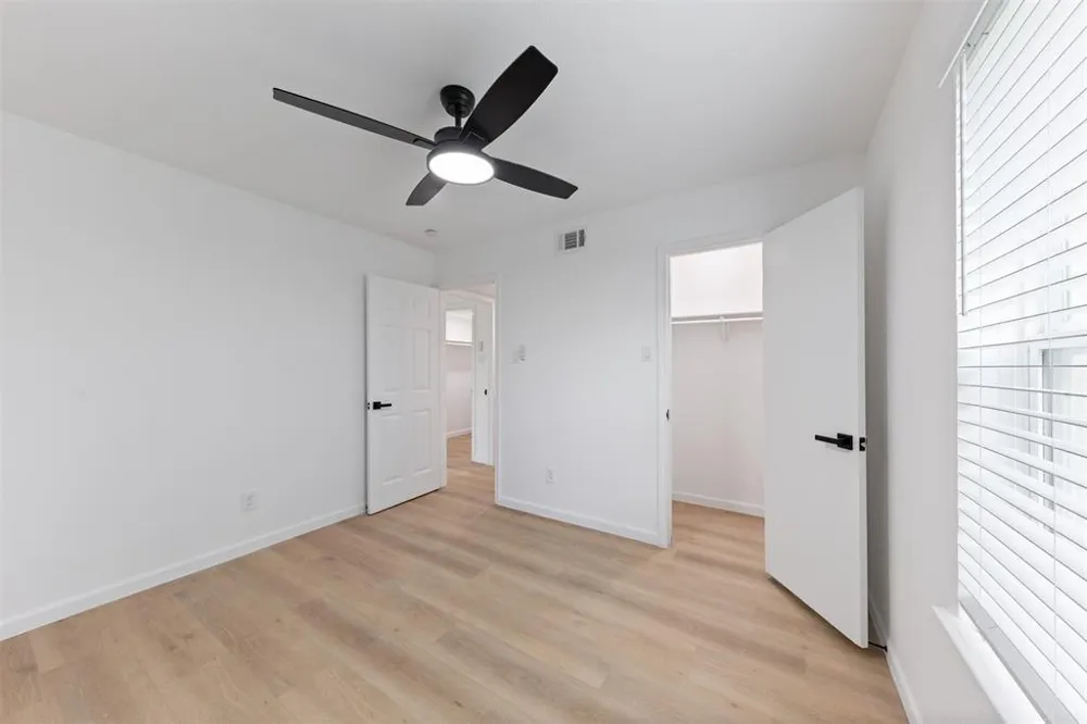 815 Lyle West Avenue #C Cleveland, TX 77327