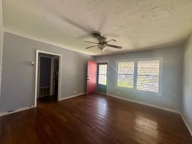 5614 Cordelia Street Corpus Christi, TX 78412