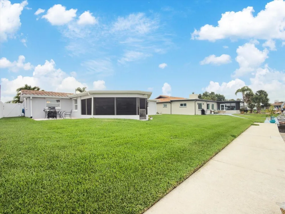 5008 DORY DRIVE New Port Richey, FL 34652