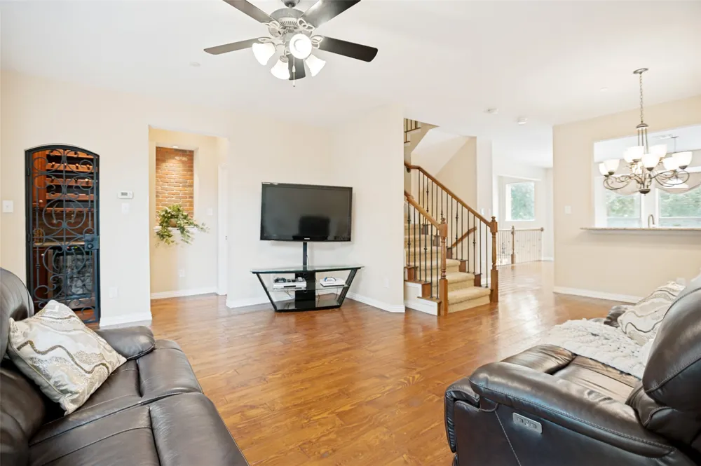 2634 Chambers Drive Lewisville, TX 75067