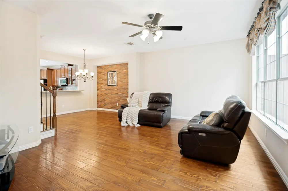 2634 Chambers Drive Lewisville, TX 75067