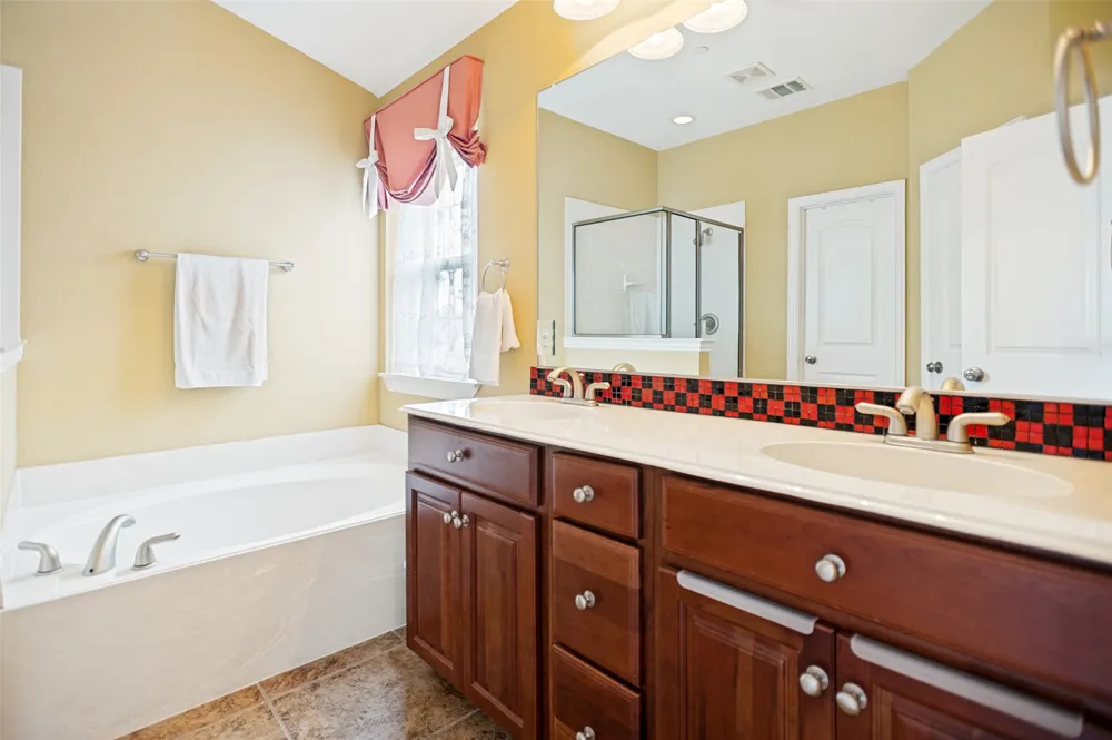 2634 Chambers Drive Lewisville, TX 75067