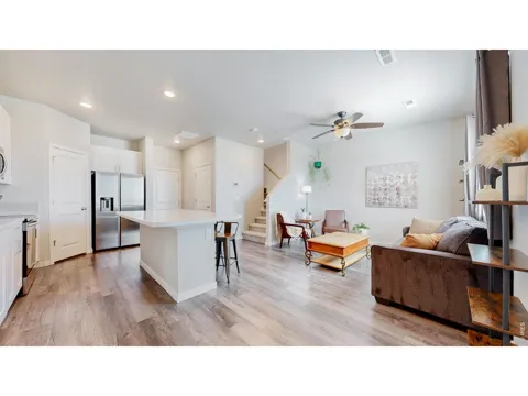 260 Pawnee Road #D3