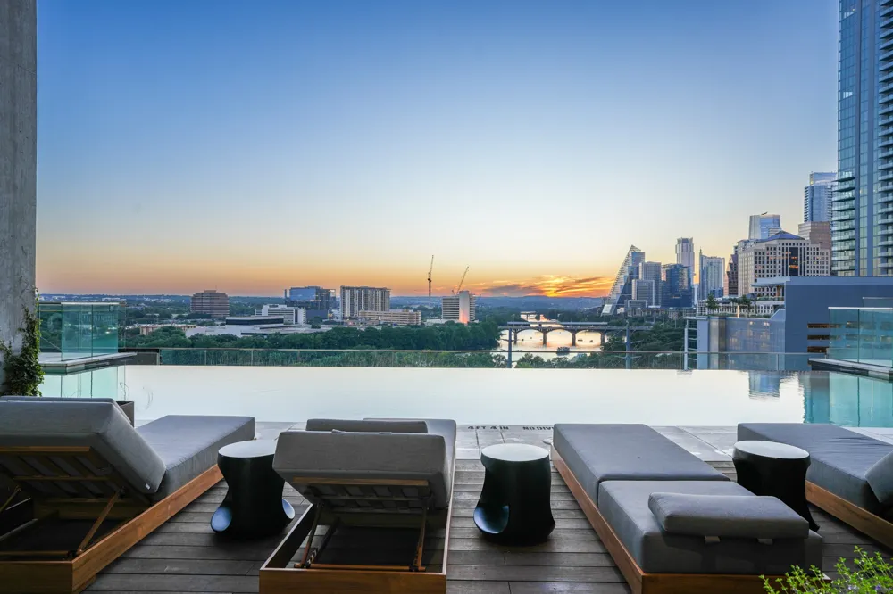 70 Rainey Street #1908 Austin, TX 78701