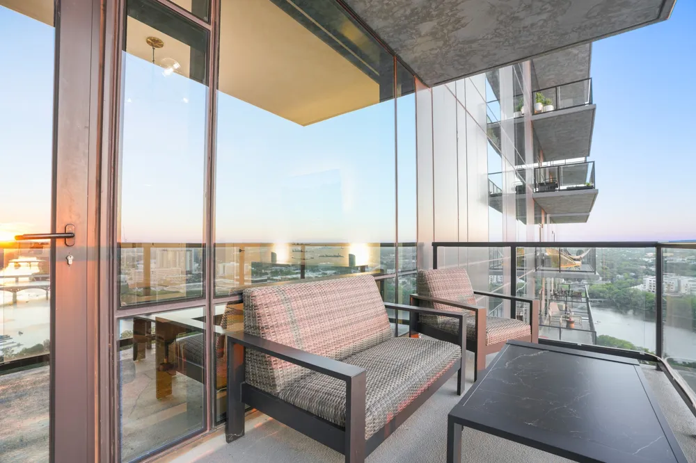 70 Rainey Street #1908 Austin, TX 78701