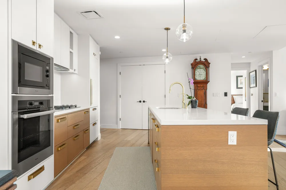 70 Rainey Street #1908 Austin, TX 78701