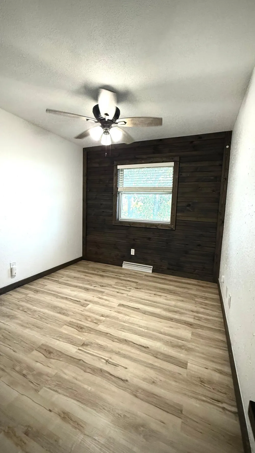 26 Oak Lane Pine Island, MN 55963