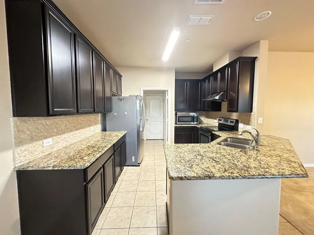 6516 Federal Hall Street Plano, TX 75023
