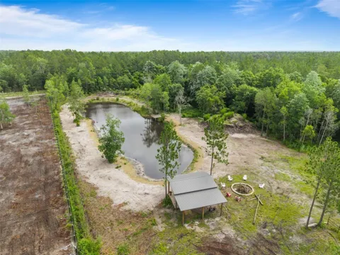 5753 RETREAT ROAD