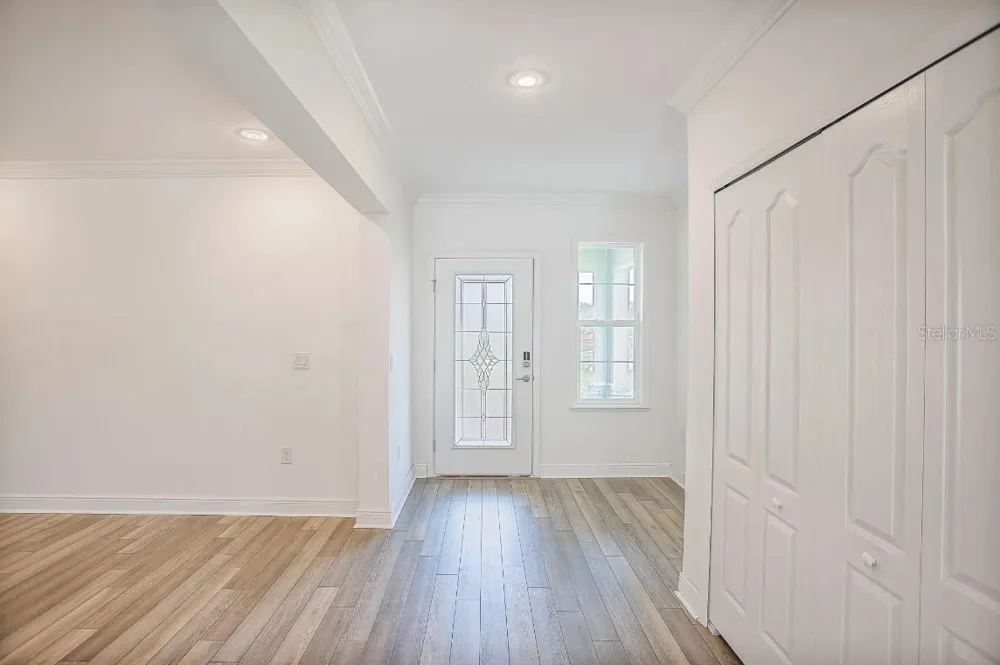 1927 TRAVELERS PALM DRIVE Edgewater, FL 32141