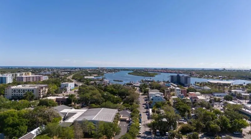 1927 TRAVELERS PALM DRIVE Edgewater, FL 32141