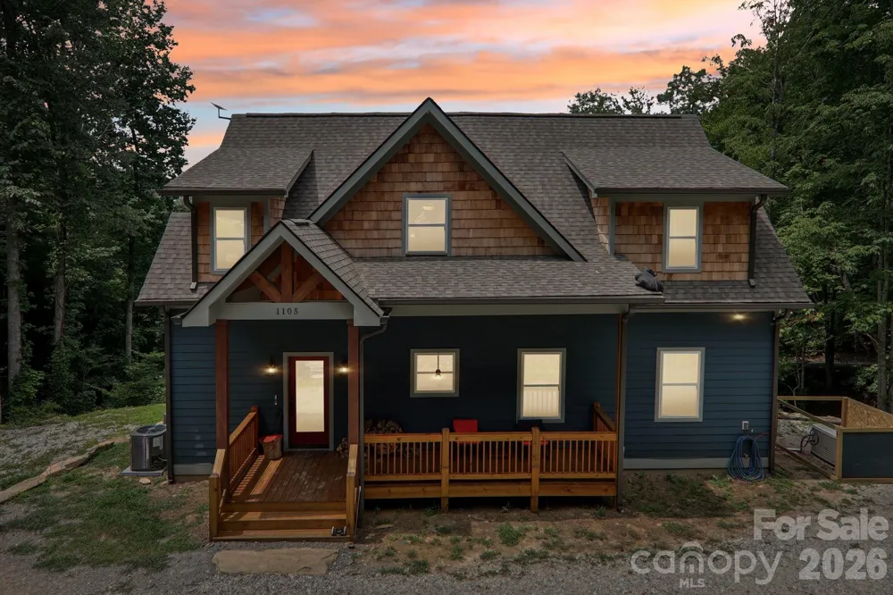 1105 Falls View Drive Bryson City, NC 28713