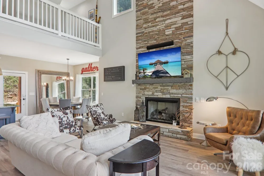 1105 Falls View Drive Bryson City, NC 28713
