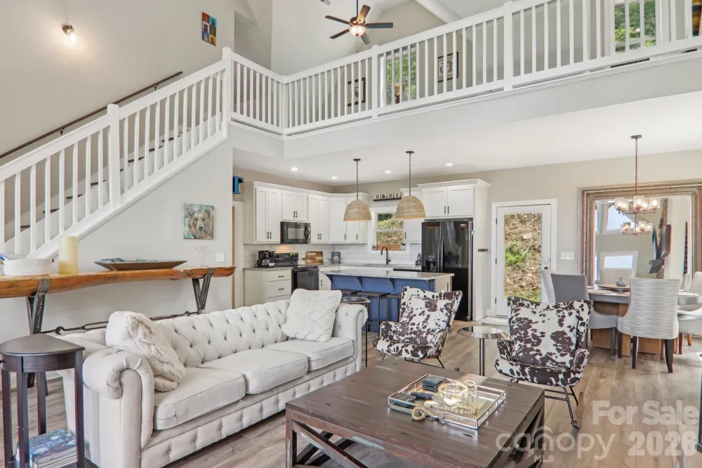 1105 Falls View Drive Bryson City, NC 28713