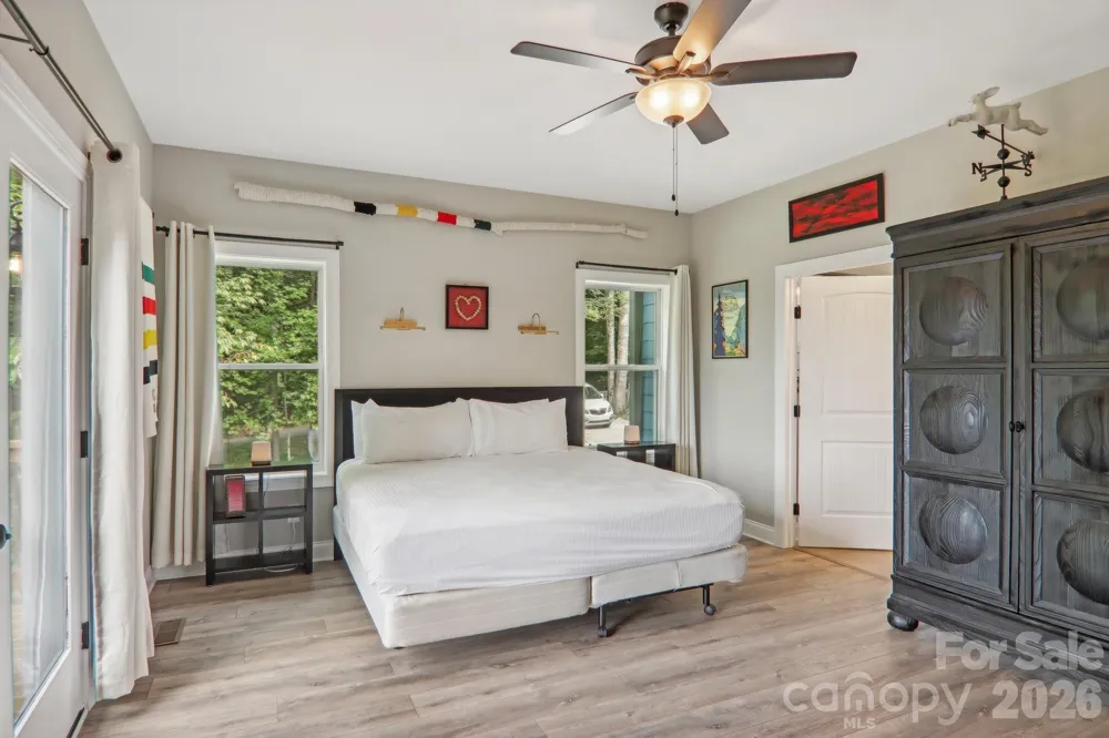 1105 Falls View Drive Bryson City, NC 28713