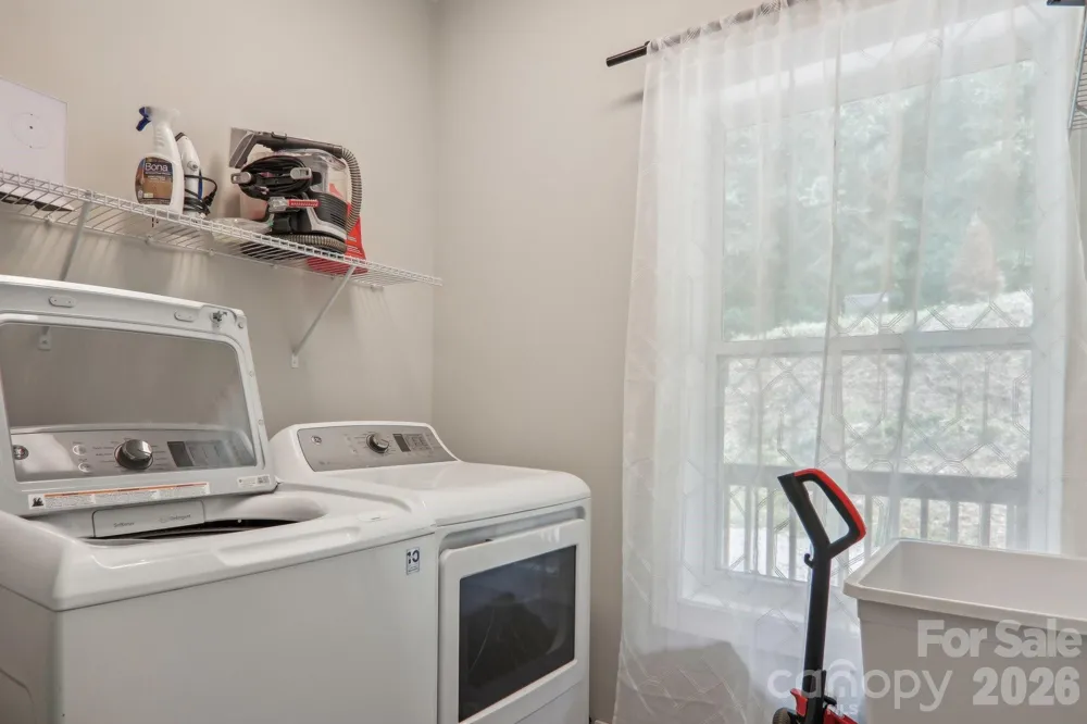 1105 Falls View Drive Bryson City, NC 28713