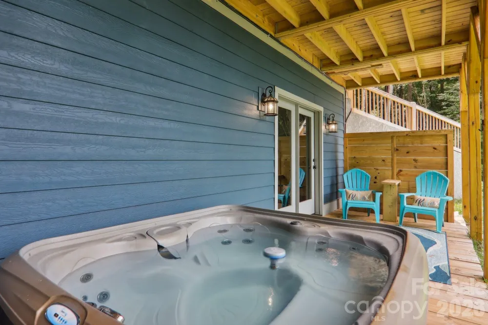 1105 Falls View Drive Bryson City, NC 28713