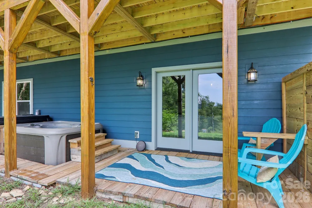 1105 Falls View Drive Bryson City, NC 28713