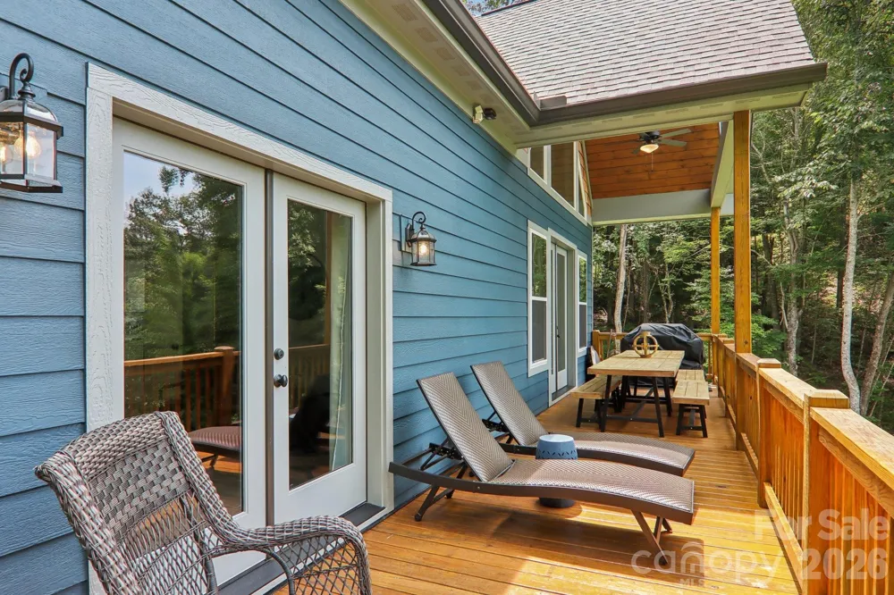 1105 Falls View Drive Bryson City, NC 28713