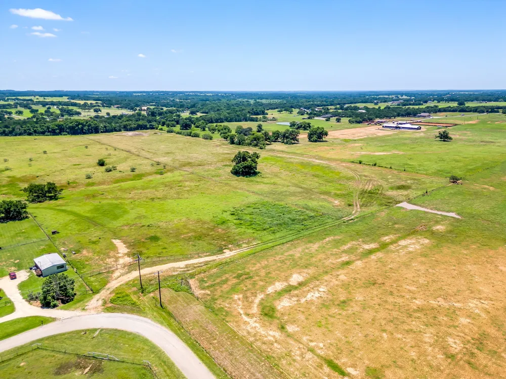 Big Valley Circle Lipan, TX 76462
