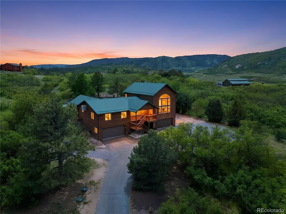 6560 Winnebago Way Sedalia, CO 80135
