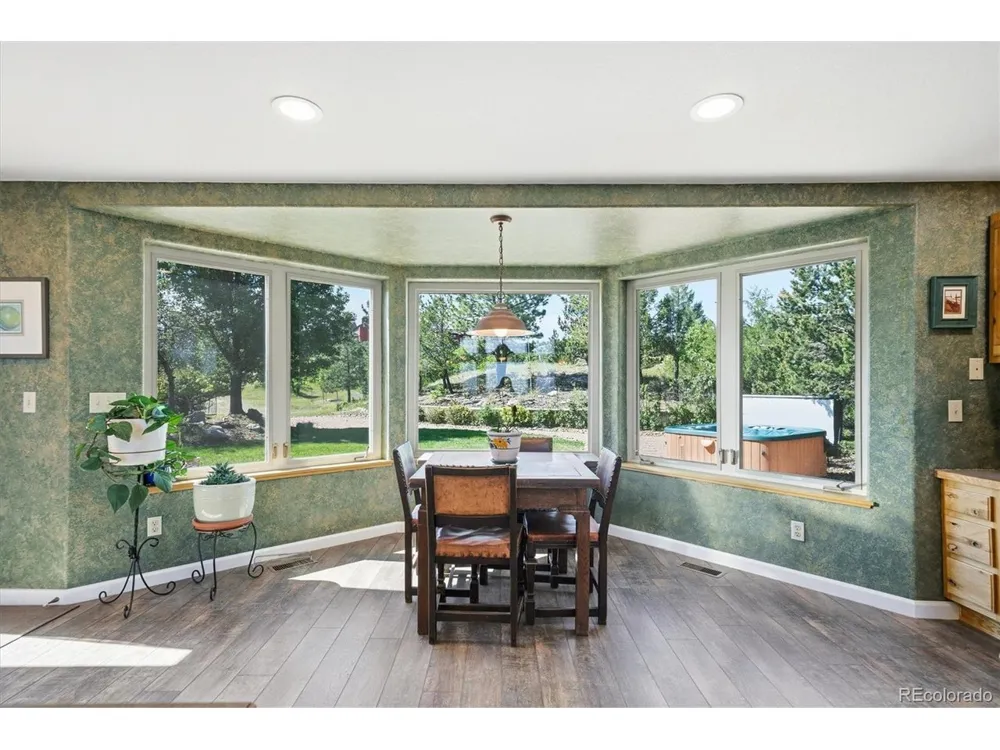 6560 Winnebago Way Sedalia, CO 80135