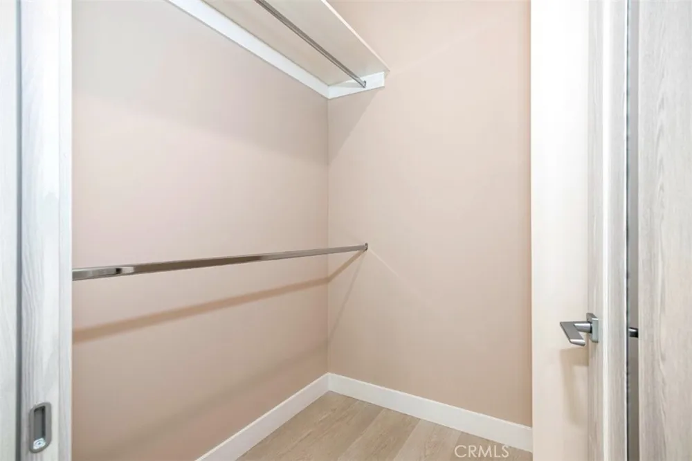 7446 Mammoth Avenue Van Nuys, CA 91405