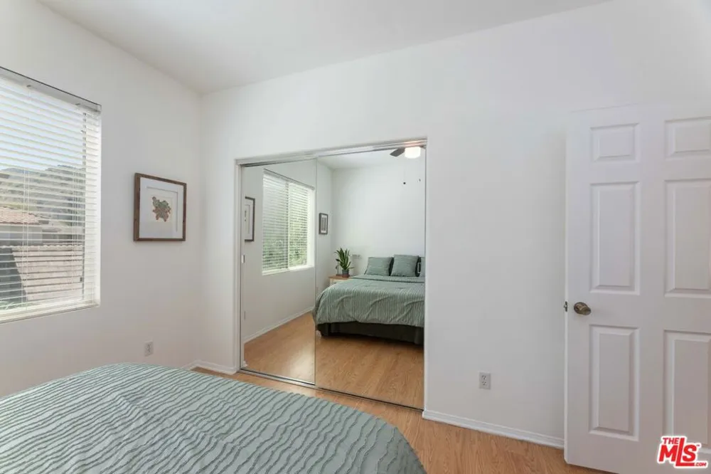 22 Moonridge Court Azusa, CA 91702