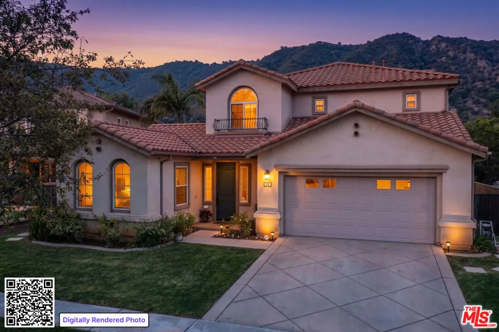 22 Moonridge Court Azusa, CA 91702