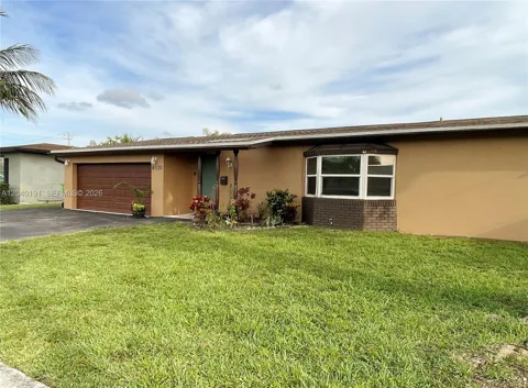 8330 NW 20th Ct