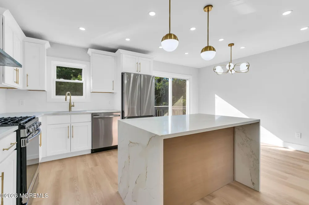 415 S 1st Avenue Galloway, NJ 08205