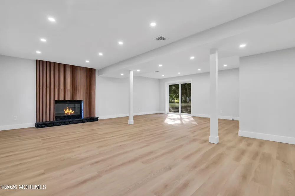 415 S 1st Avenue Galloway, NJ 08205