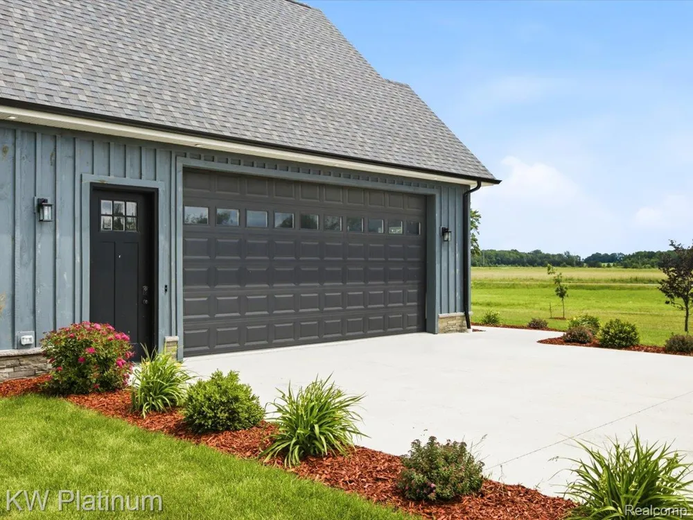 493 Wood Road Lamotte Township, MI 48472