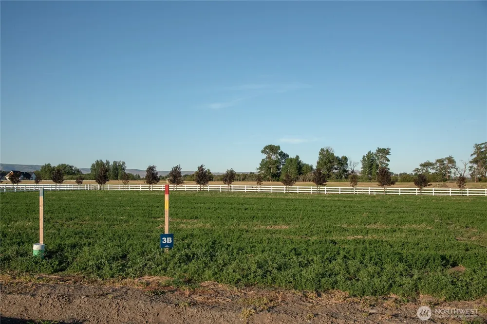 3 B Look Road Ellensburg, WA 98926